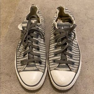 Converse All Star knit striped sneakers. Size 8.